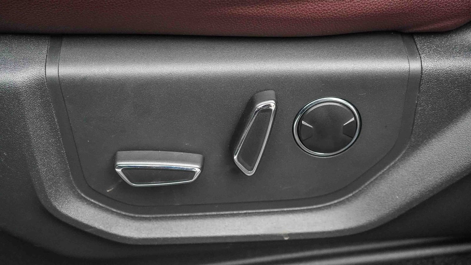 Used 2023 Ford Expedition Limited image 21