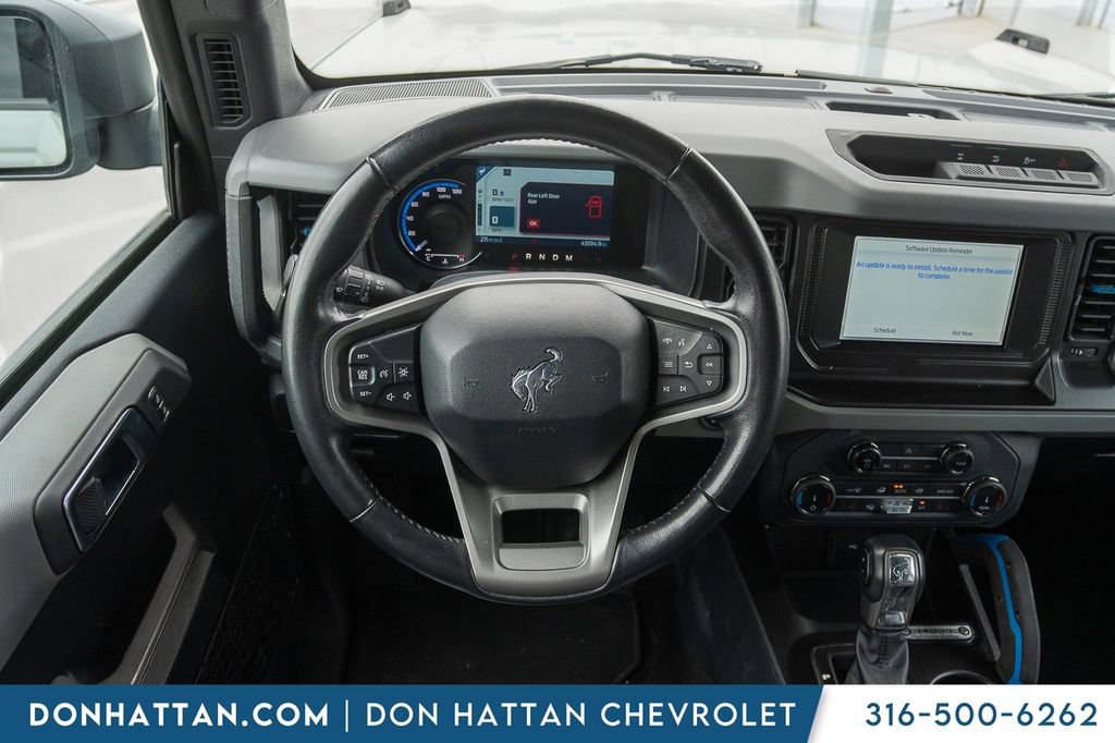 Used 2022 Ford Bronco Black Diamond AWD/4WD image 5