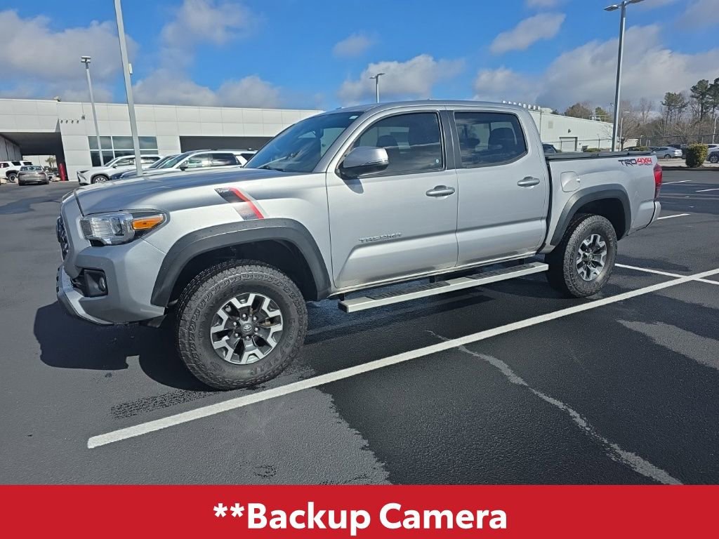 Used 2019 Toyota Tacoma TRD Off-Road w/ Technology Package image 3