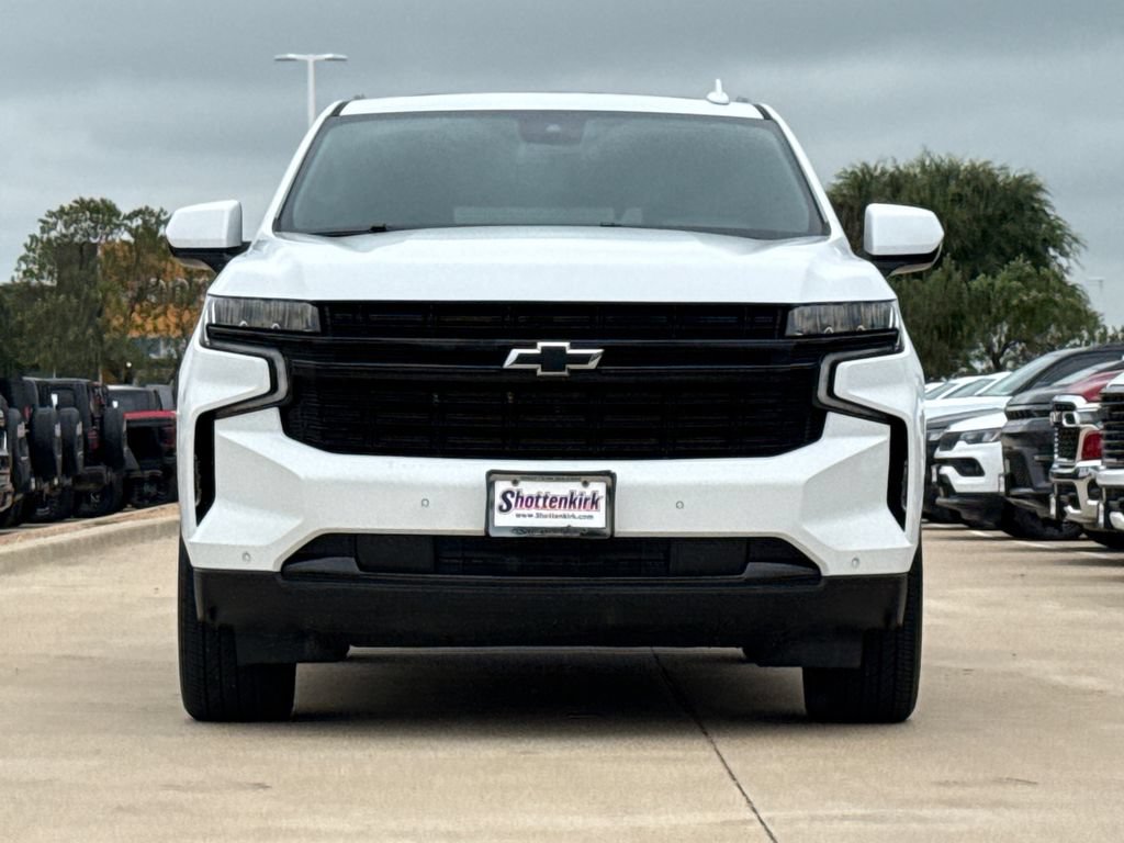 Used 2023 Chevrolet Tahoe RST AWD/4WD image 2