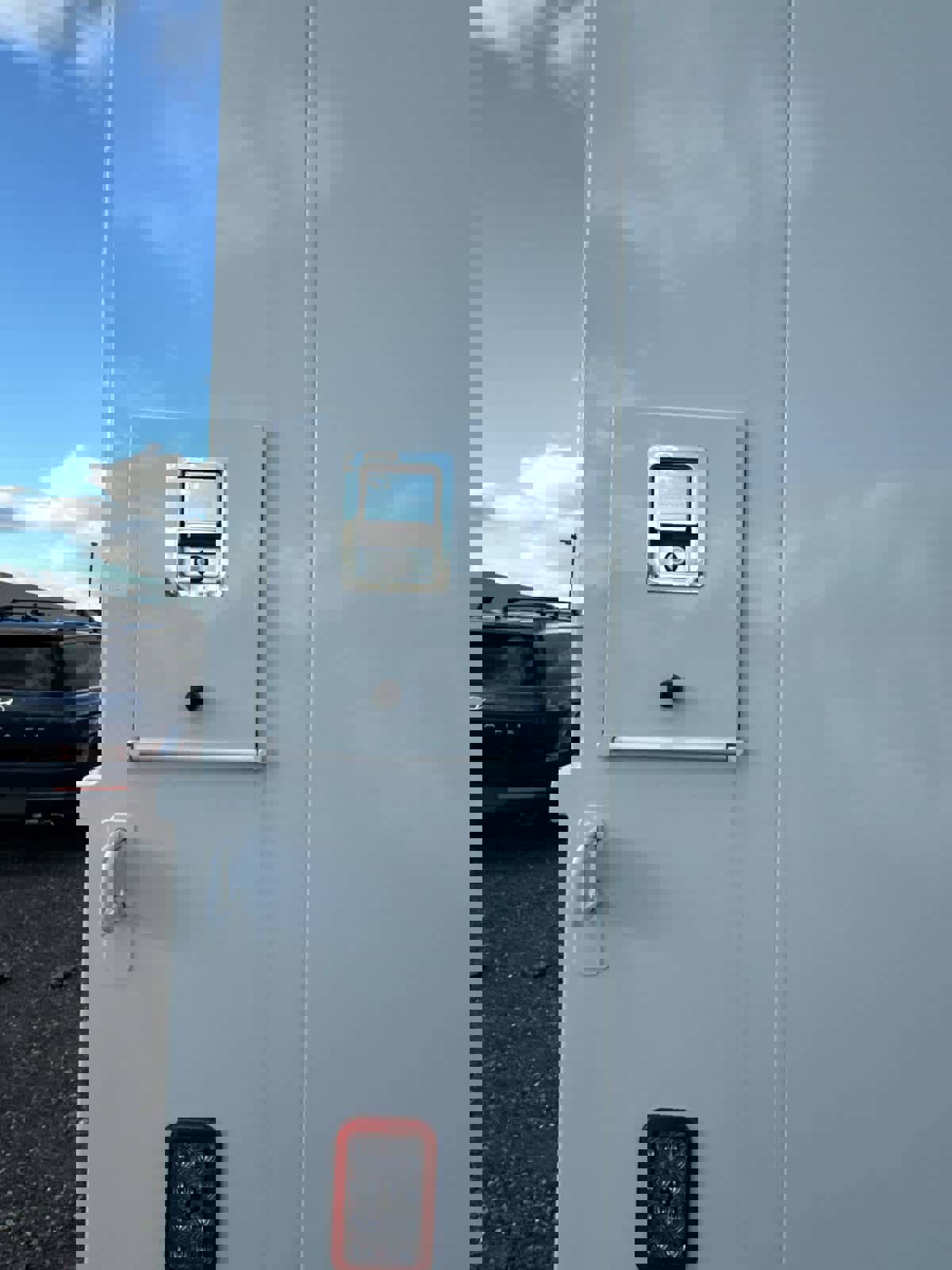 New 2025 GMC Savana 3500 w/ Power Convenience Package RWD image 6