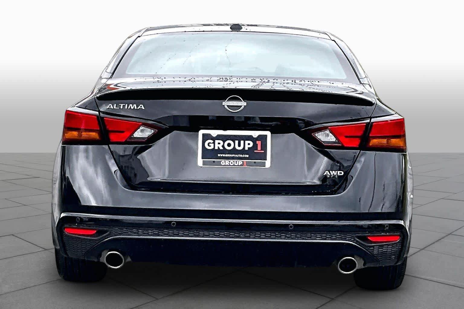 Used 2025 Nissan Altima 2.5 SV w/ SV Special Edition Package AWD/4WD image 5