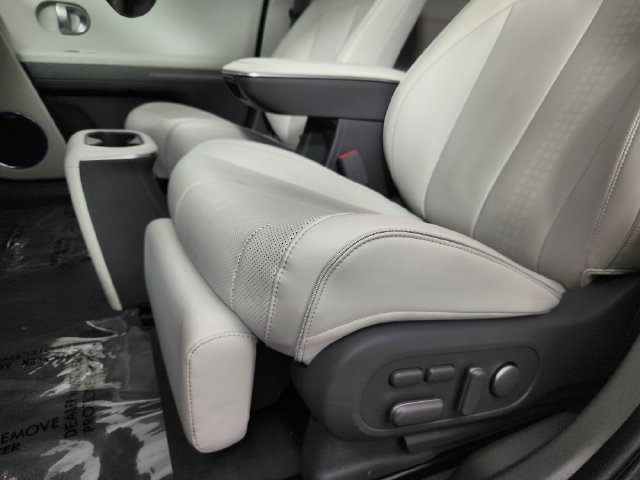 Certified 2024 Hyundai Ioniq 5 Limited AWD/4WD image 12