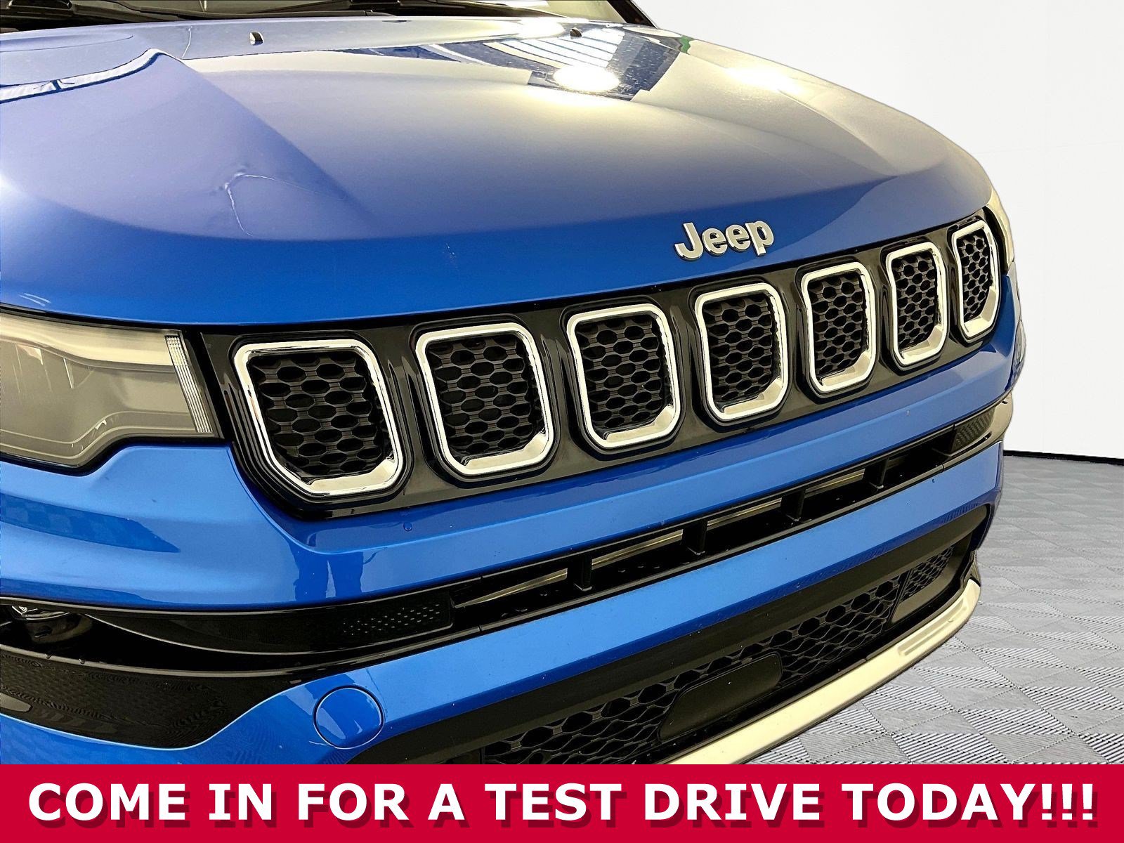 Used 2023 Jeep Compass Limited w/ Elite Group AWD/4WD image 31