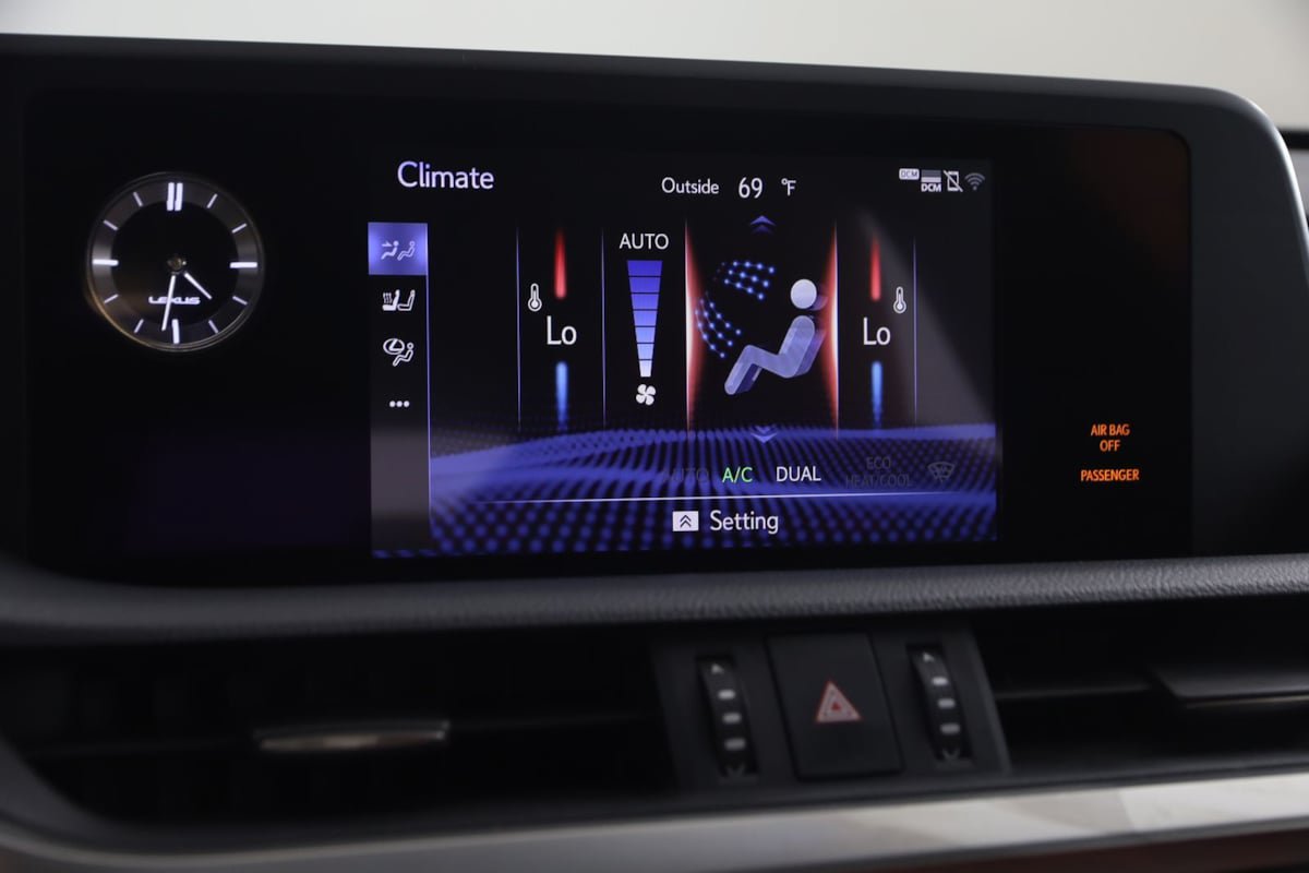 Used 2019 Lexus ES 350 F Sport w/ Accessory Package 2 FWD image 31