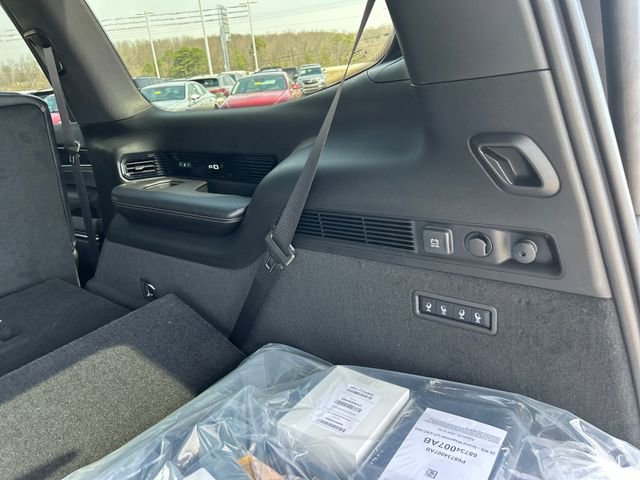 New 2026 Jeep Grand Wagoneer Summit image 52
