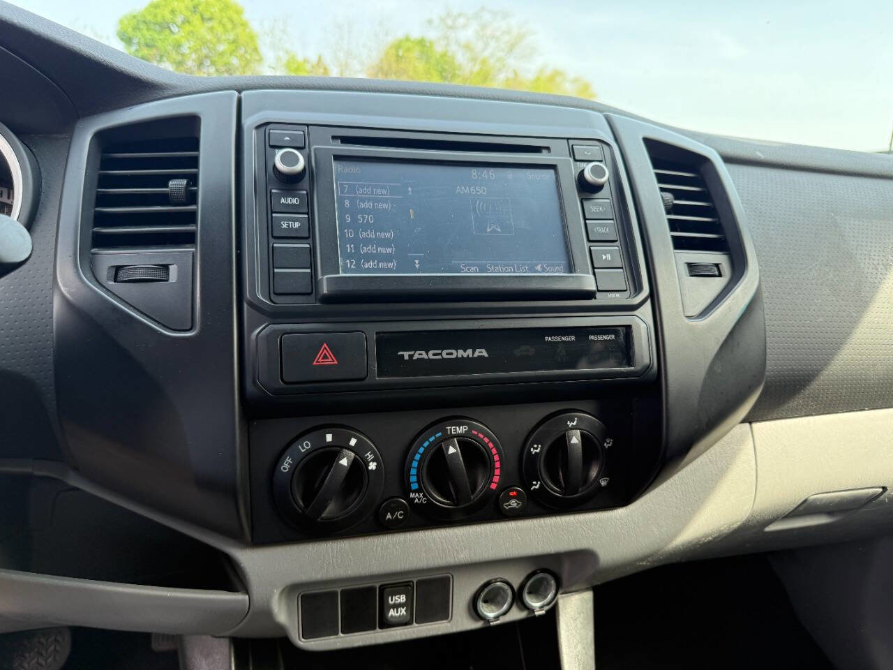 Used 2015 Toyota Tacoma 2WD Access Cab w/ Convenience Package image 15