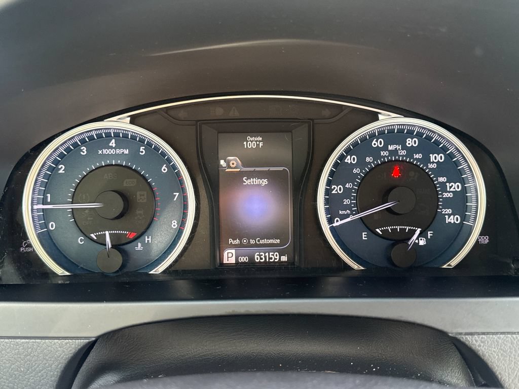 Used 2017 Toyota Camry XLE w/ Moonroof Package FWD image 21