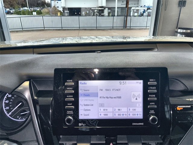 Used 2023 Toyota Camry SE image 16