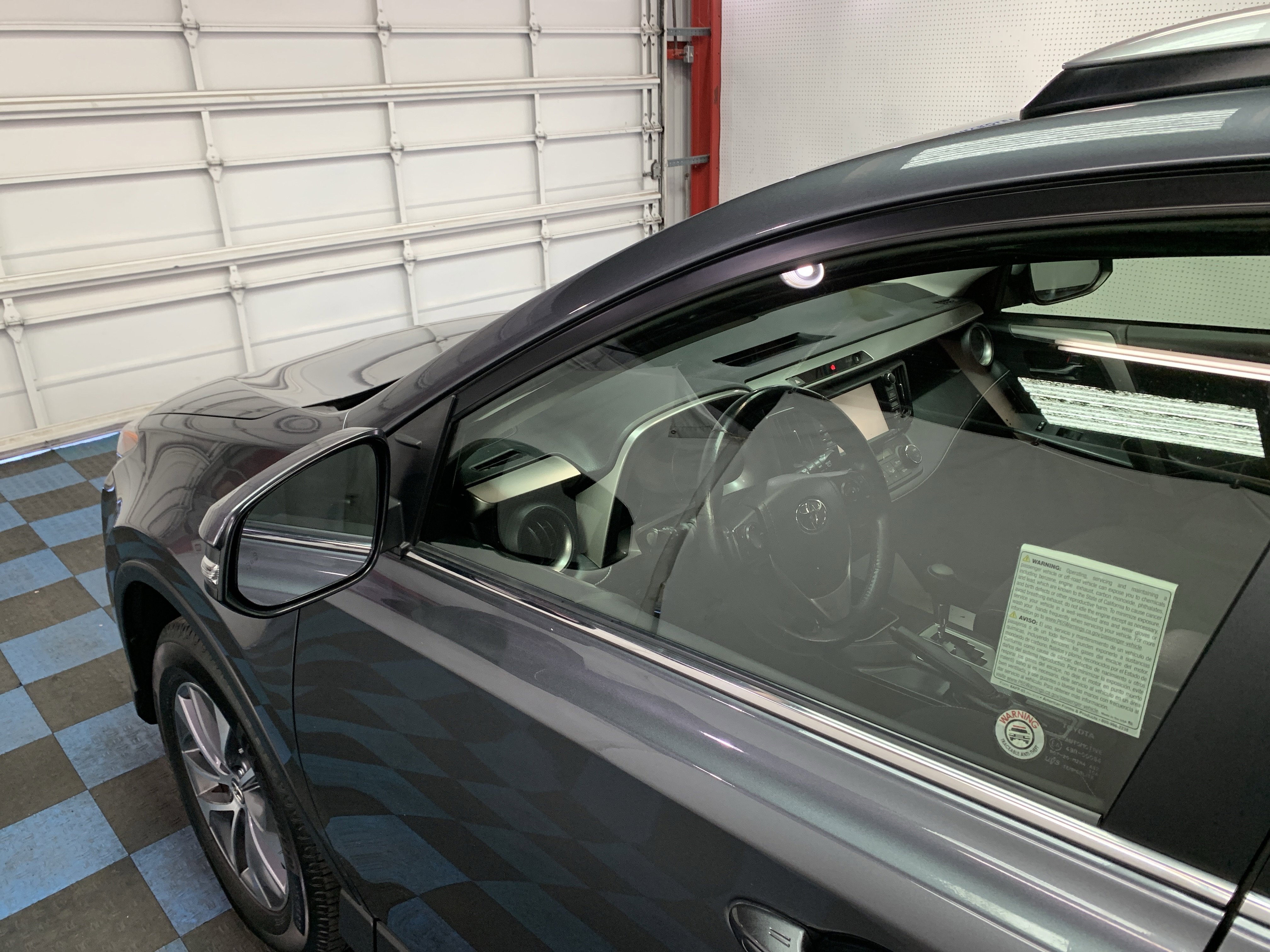 Used 2018 Toyota RAV4 XLE w/ Convenience Package AWD/4WD image 10