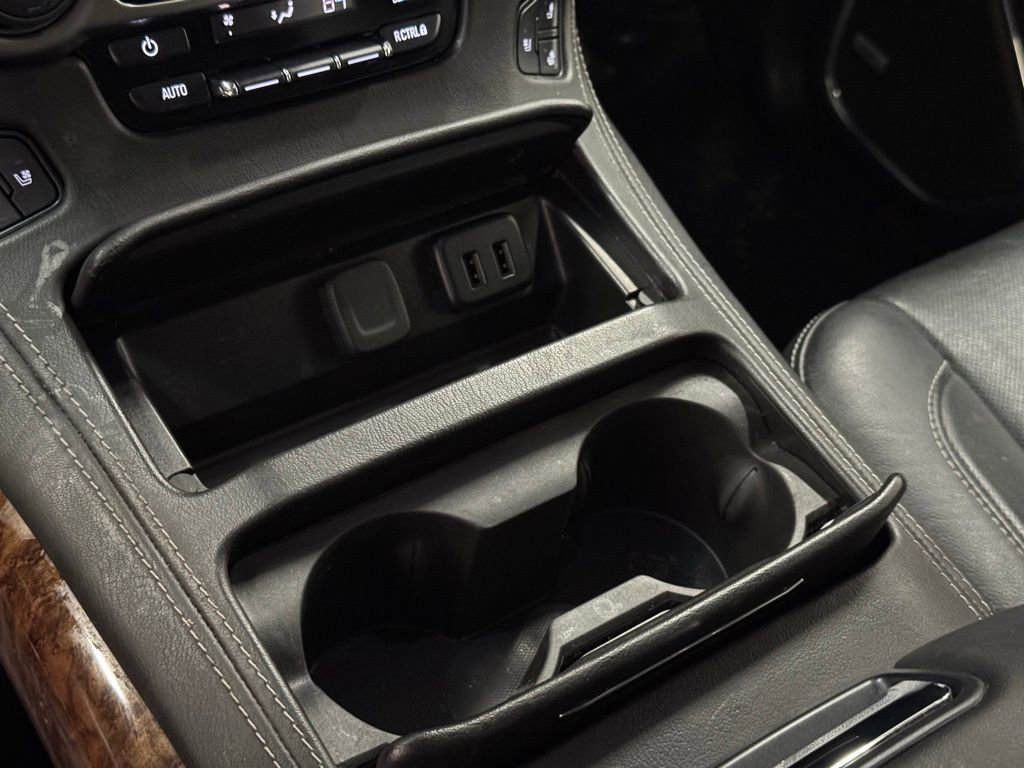 Used 2019 Chevrolet Tahoe Premier w/ RST 6.2L Performance Edition image 40