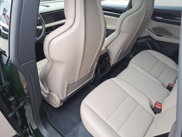 Certified 2024 Porsche Macan 4 Electric image 20