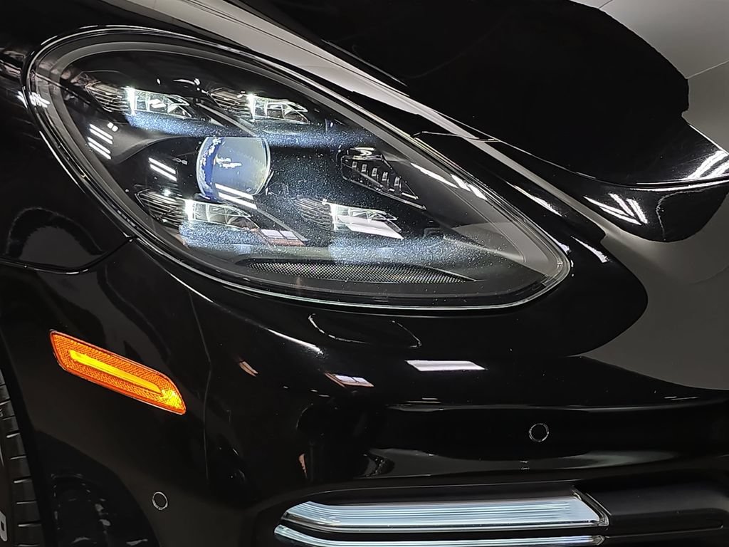 Certified 2020 Porsche Panamera GTS AWD/4WD image 12