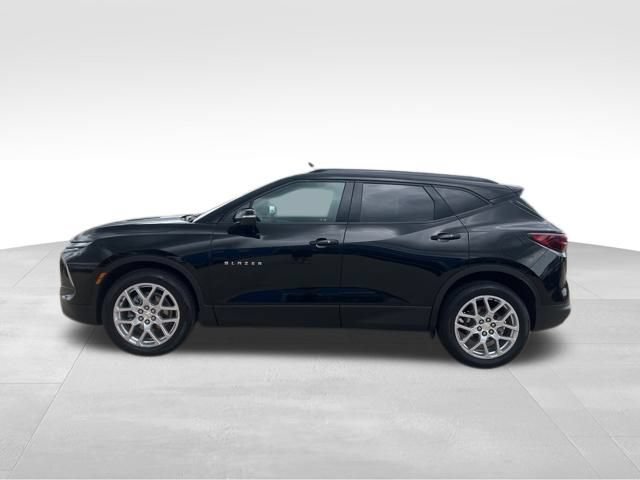 Certified 2023 Chevrolet Blazer LT AWD/4WD image 5