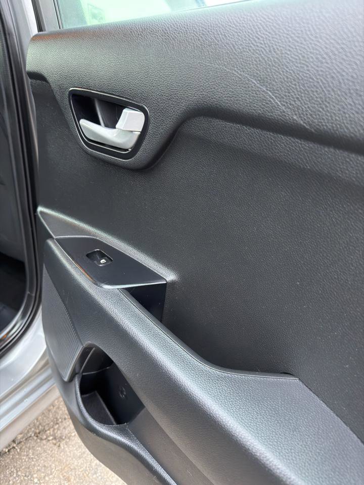 Used 2021 Kia Rio S image 41