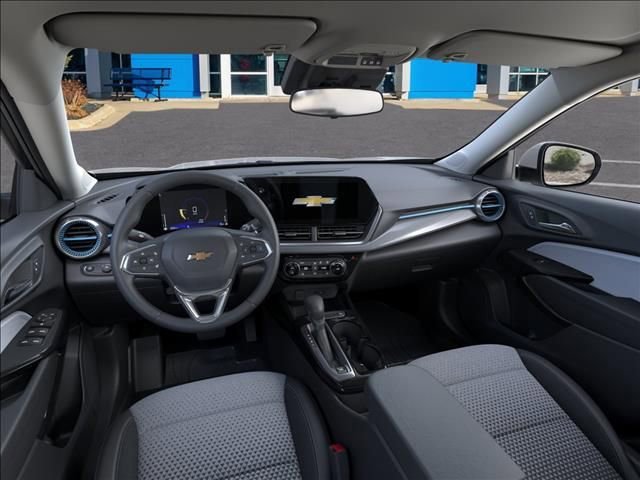 New 2026 Chevrolet Trax LT w/ Driver Confidence Package image 15