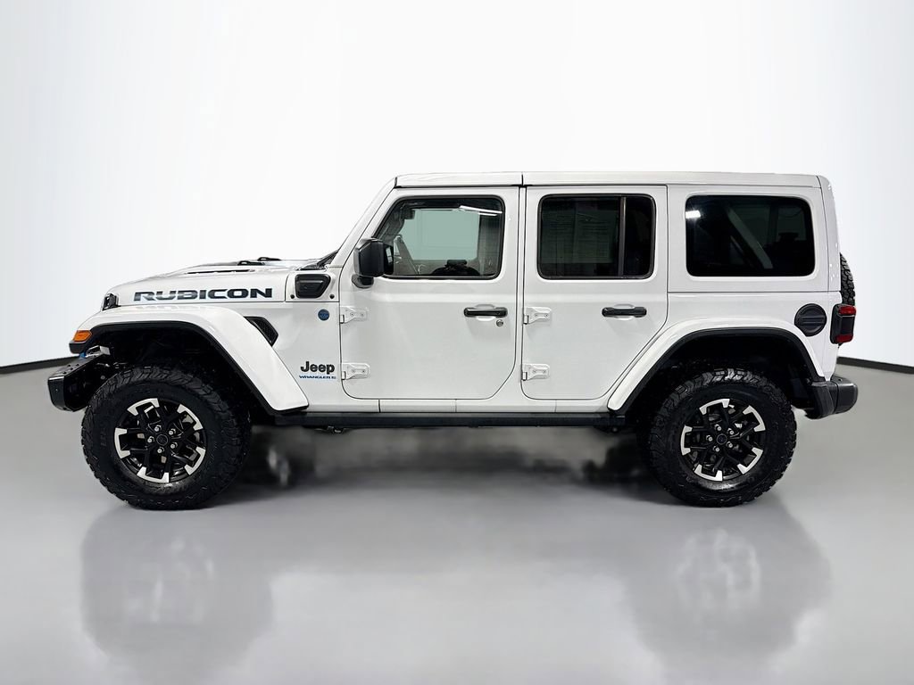 Used 2024 Jeep Wrangler Unlimited Rubicon 4xe image 10