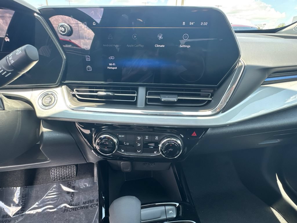 New 2026 Chevrolet Trax LT w/ Midnight Edition FWD image 28
