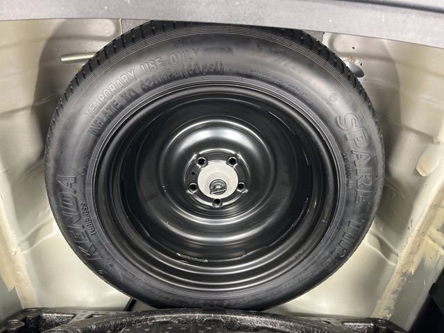 Used 2024 Honda HR-V LX image 12