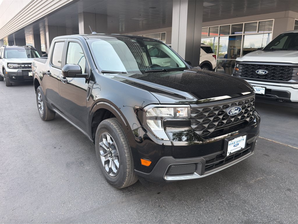 New 2026 Ford Maverick XLT w/ Equipment Group 301A