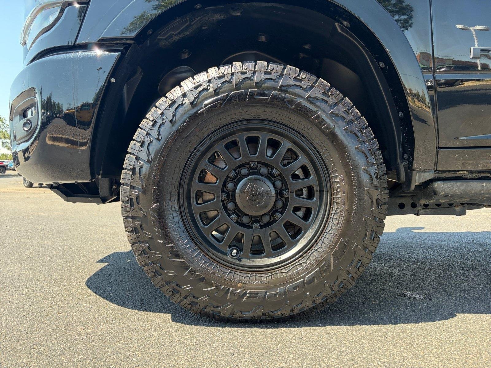 Used 2024 RAM 2500 Limited AWD/4WD image 11