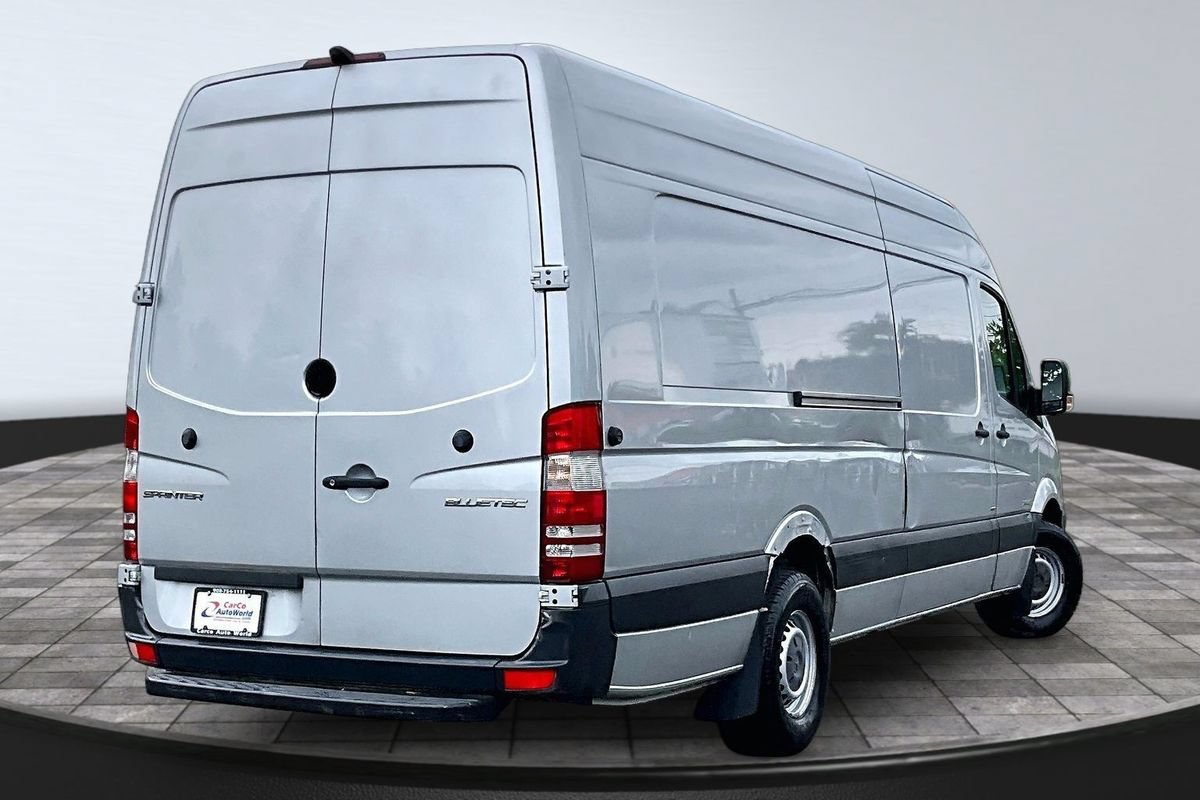 Used 2015 Mercedes-Benz Sprinter 2500 image 5