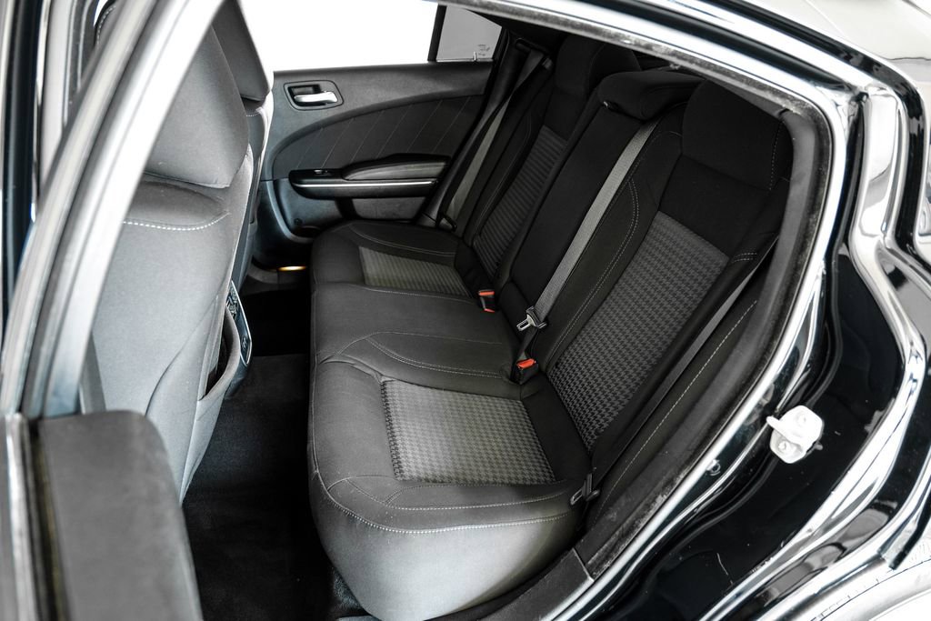 Used 2023 Dodge Charger SXT RWD image 40