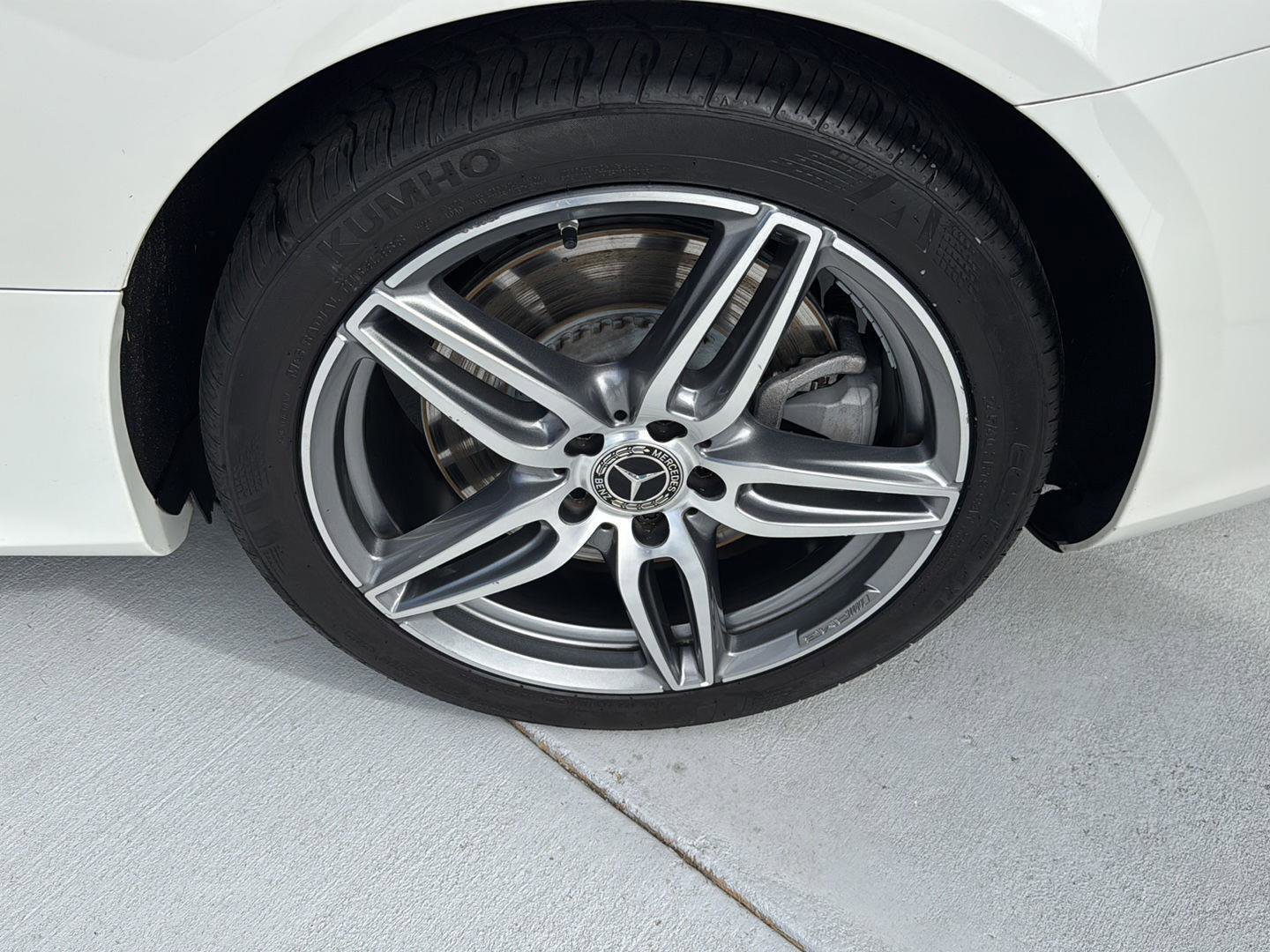 Used 2020 Mercedes-Benz E 450 4MATIC Cabriolet image 32