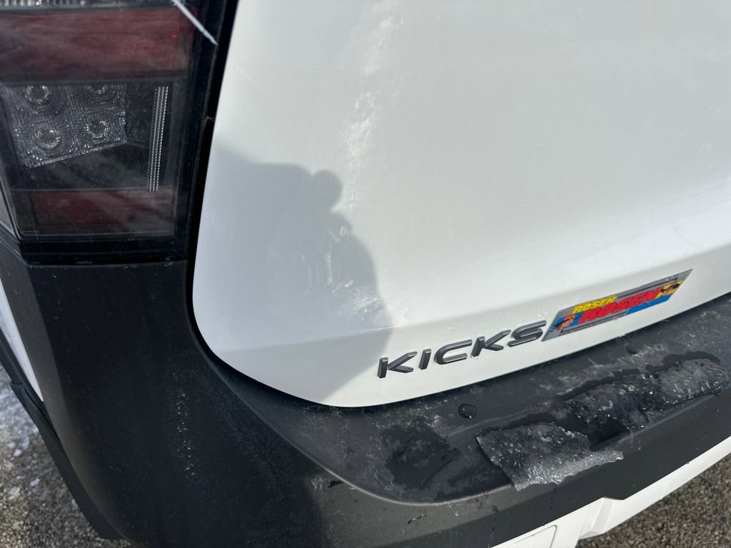 New 2026 Nissan Kicks S image 28