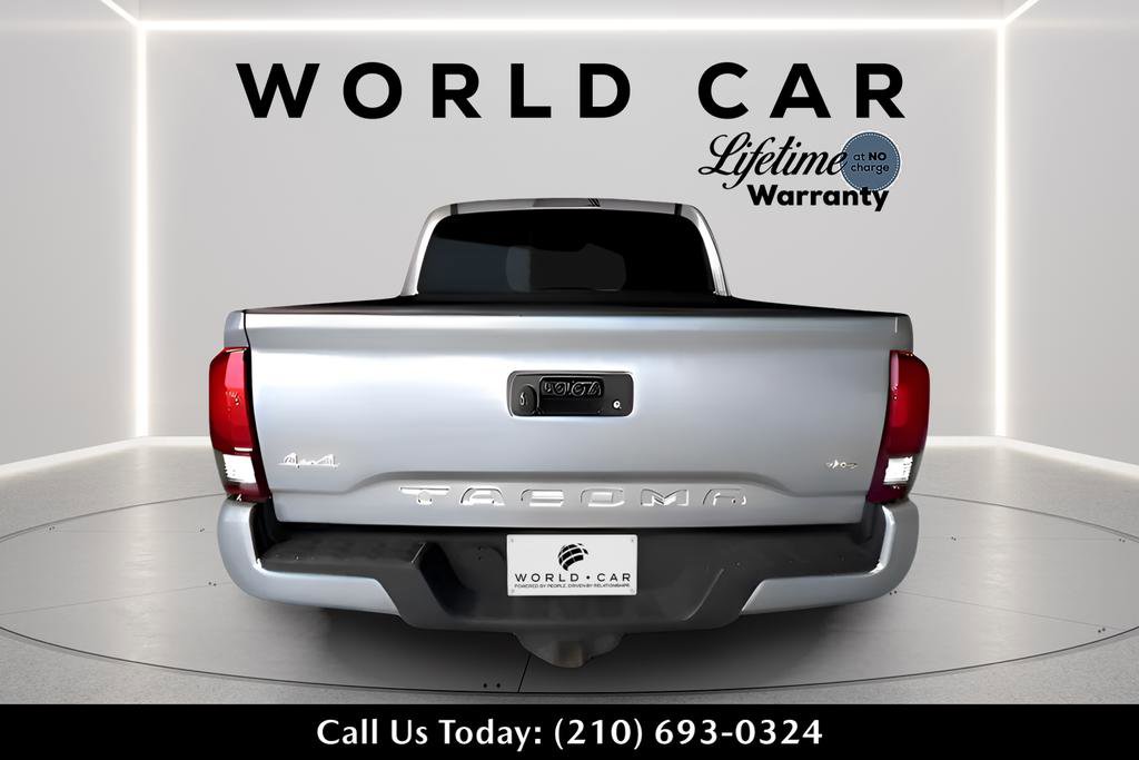 Used 2023 Toyota Tacoma SR AWD/4WD image 9