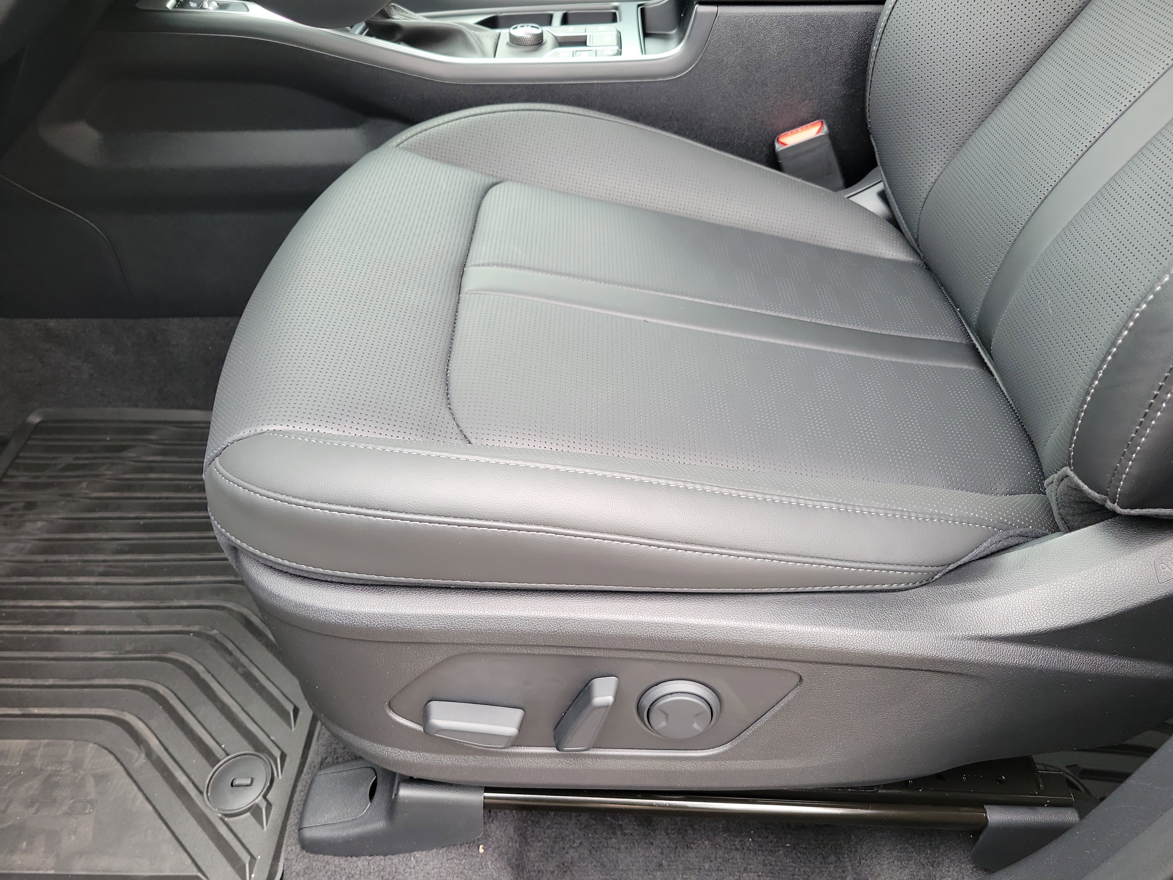 New 2026 Kia Sorento S image 5