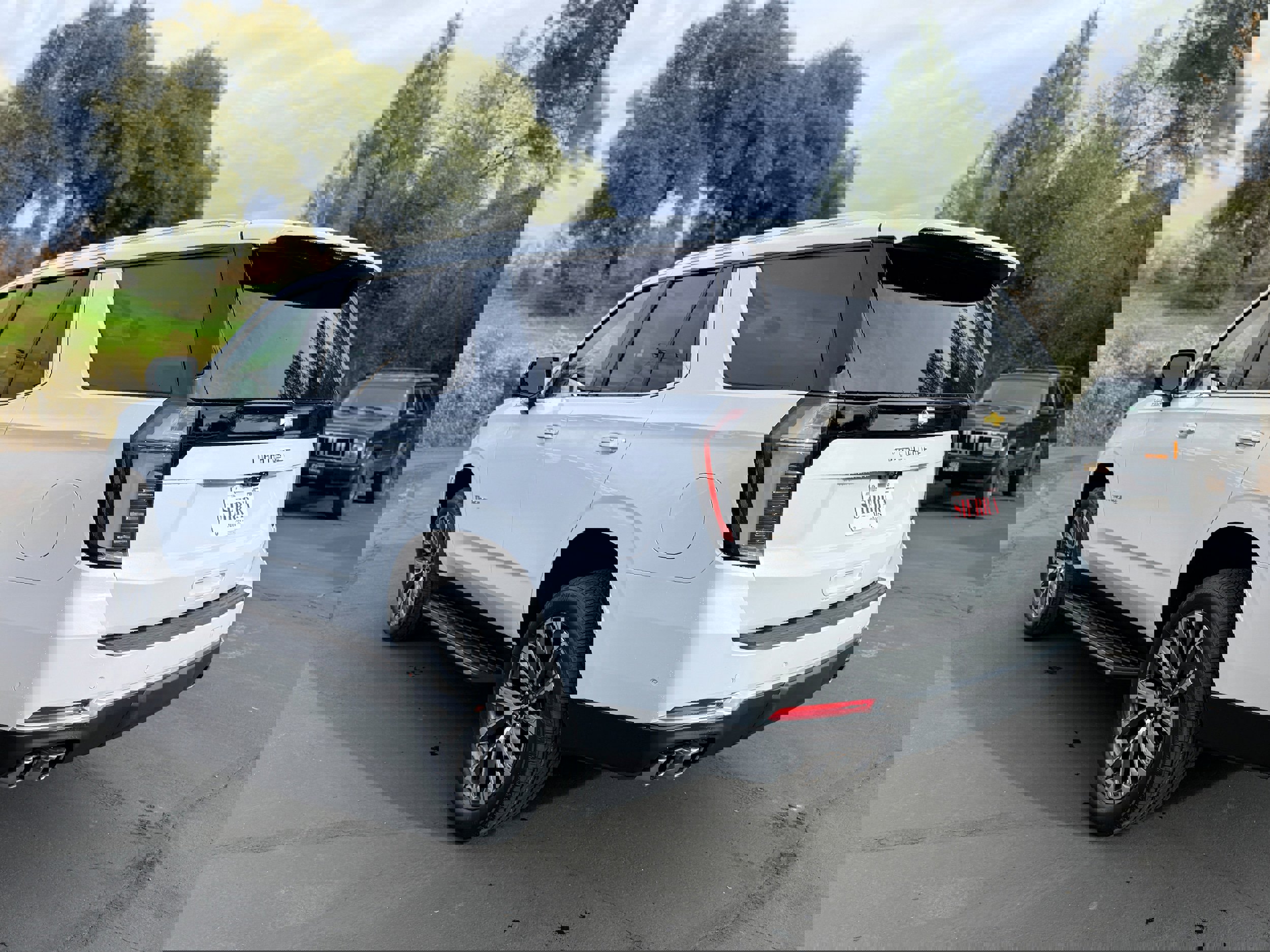 New 2026 Chevrolet Tahoe High Country w/ Sun And Tow Package image 6