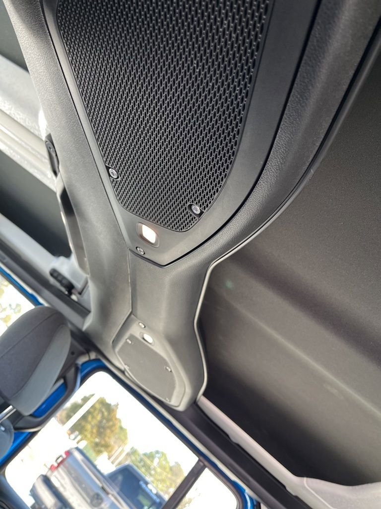 Used 2024 Jeep Wrangler Unlimited Rubicon w/ Convenience Group image 14