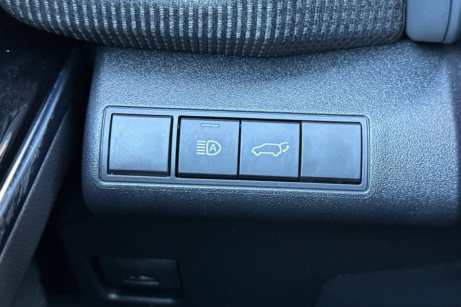 Used 2023 Subaru Solterra AWD image 31