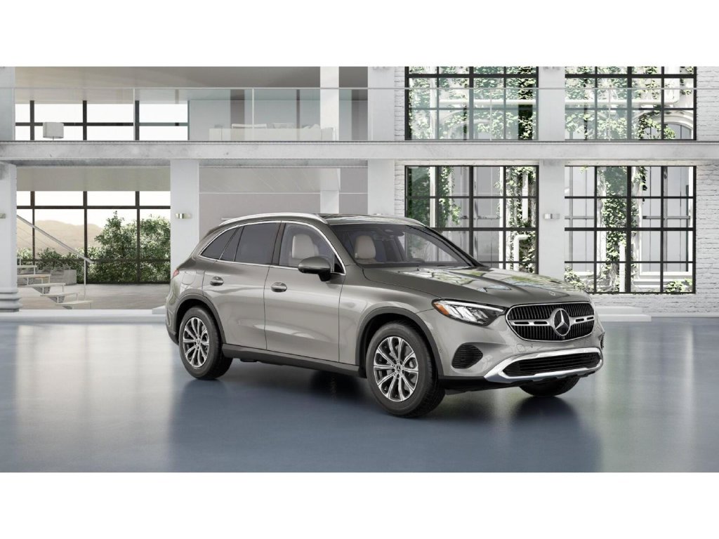 Used 2023 Mercedes-Benz GLC 300 4MATIC image 11