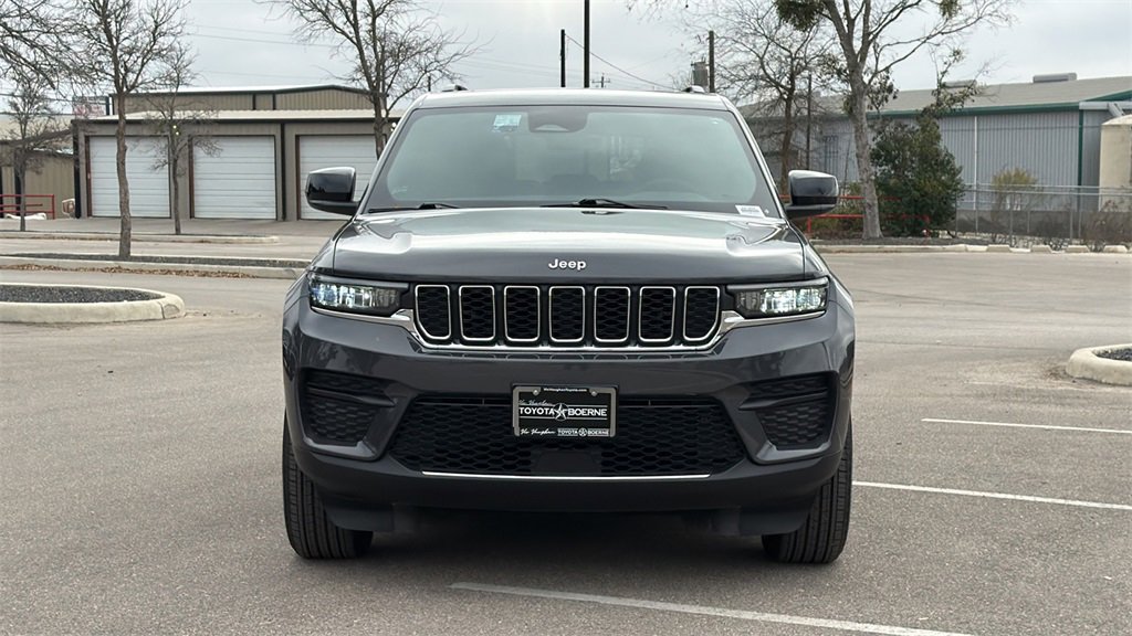 Used 2025 Jeep Grand Cherokee Laredo X w/ Luxury Tech Group I image 10