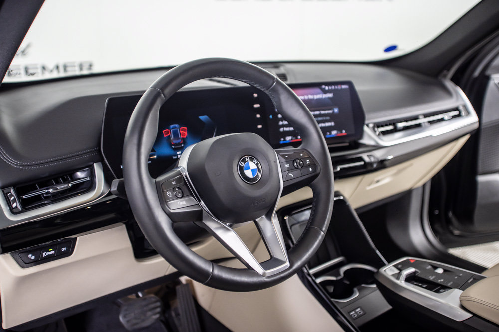 Used 2023 BMW X1 xDrive28i w/ Convenience Package AWD/4WD image 21