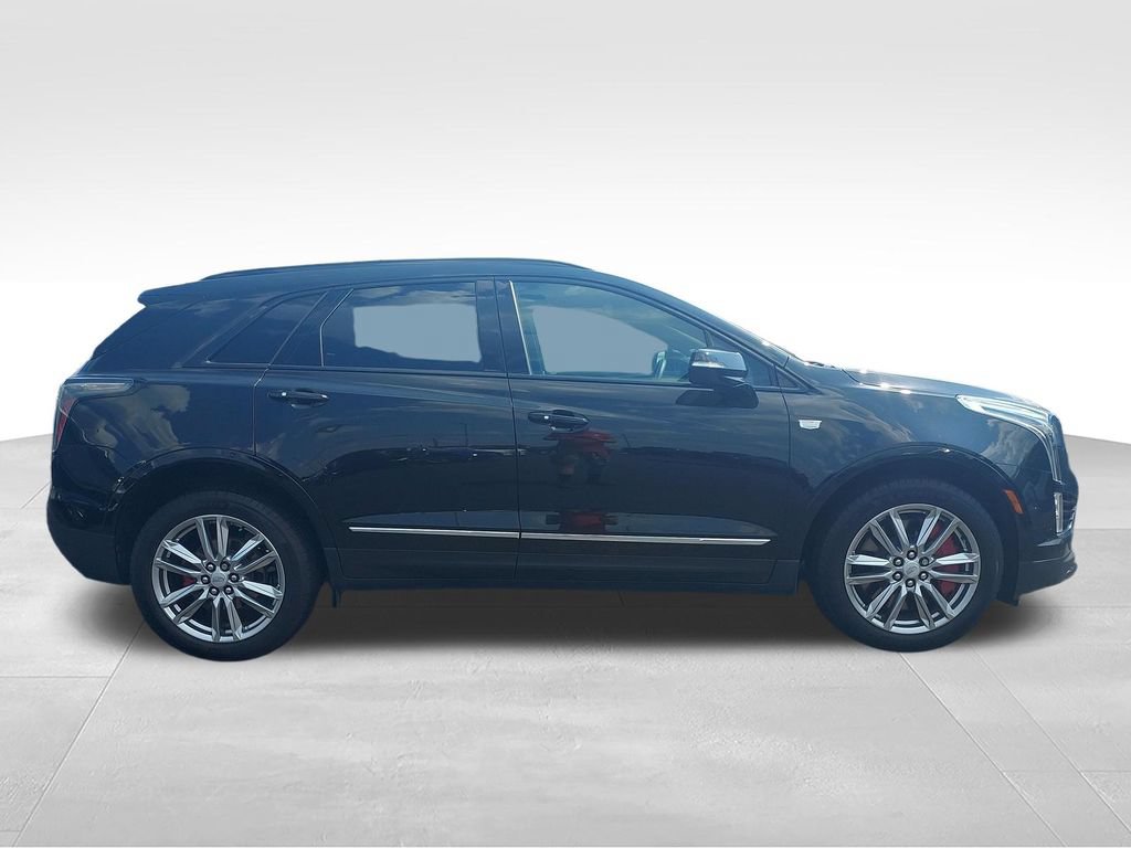 Used 2024 Cadillac XT5 Sportv w/ LPO, Floor Liner Package AWD/4WD image 6