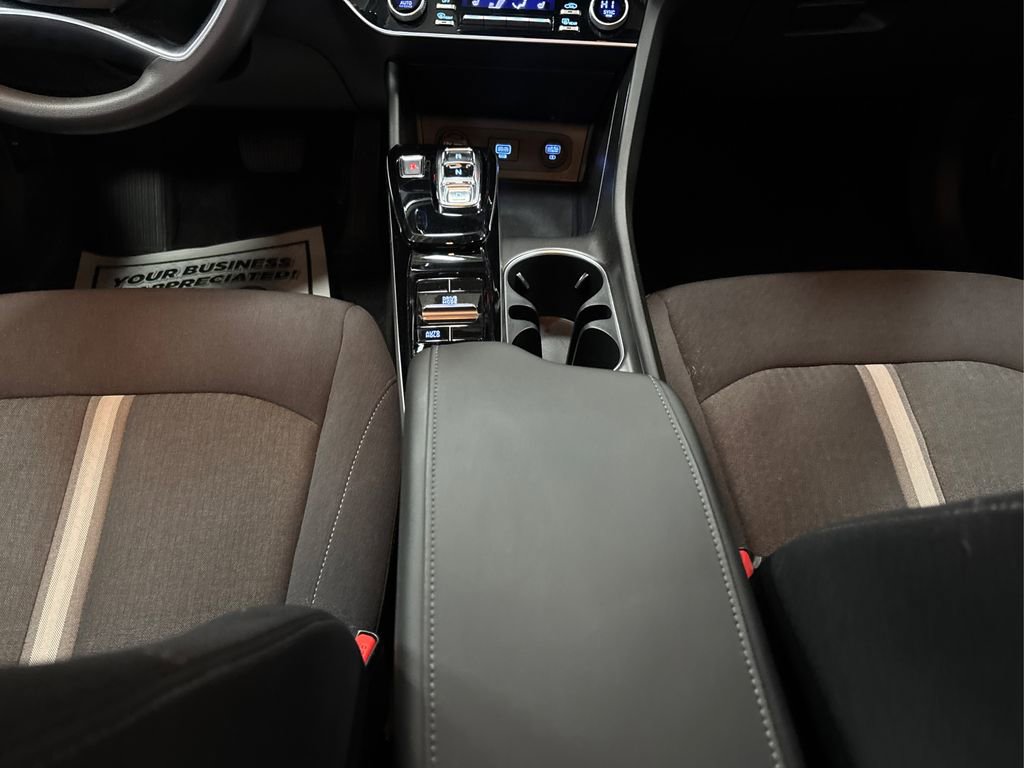 Used 2023 Hyundai Sonata SEL w/ Preferred Accessory Package image 19