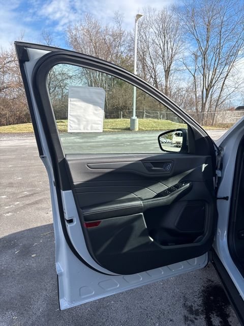 New 2026 Ford Escape Active w/ Cold Weather Package AWD/4WD image 12