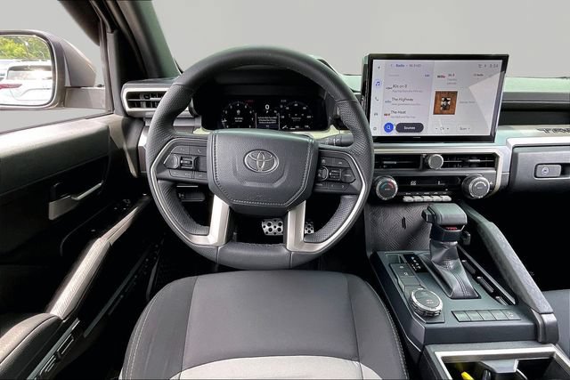 Used 2025 Toyota Tacoma TRD Sport RWD image 8