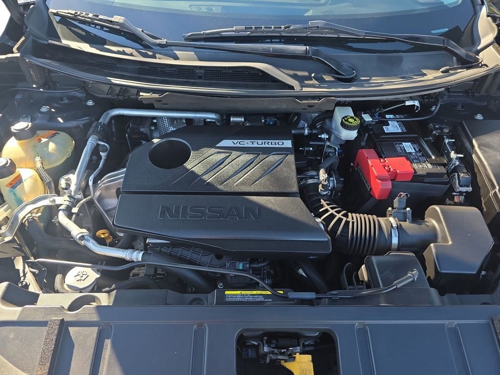 Used 2022 Nissan Rogue SV image 18