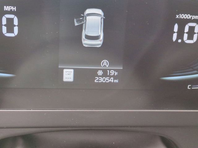 Used 2025 Kia Sportage LX image 12