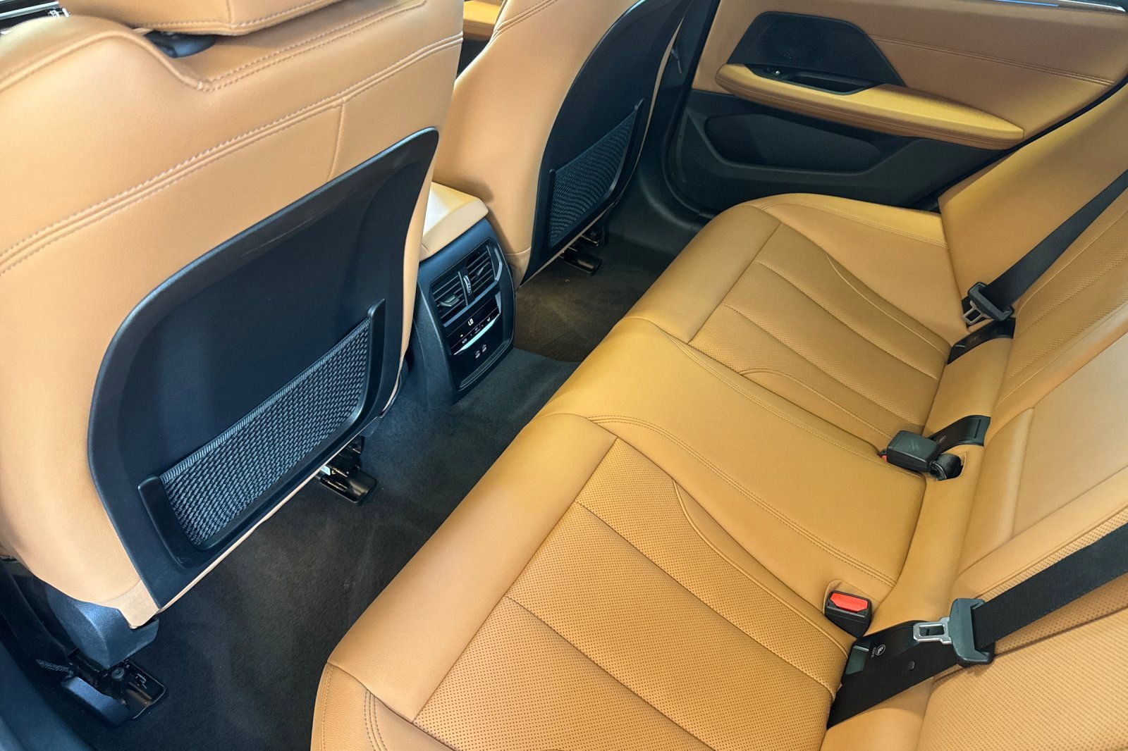 Certified 2023 BMW i4 eDrive35 w/ Premium Package RWD image 15