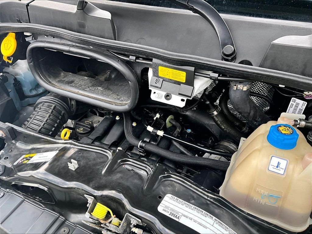 Used 2025 RAM ProMaster 2500 w/ Convenience Group FWD image 34