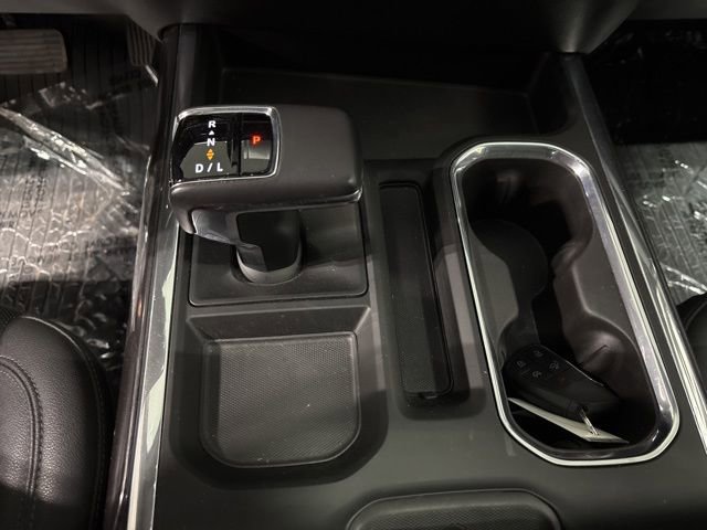 Used 2022 Chevrolet Silverado 1500 LTZ w/ LTZ Premium Package AWD/4WD image 25