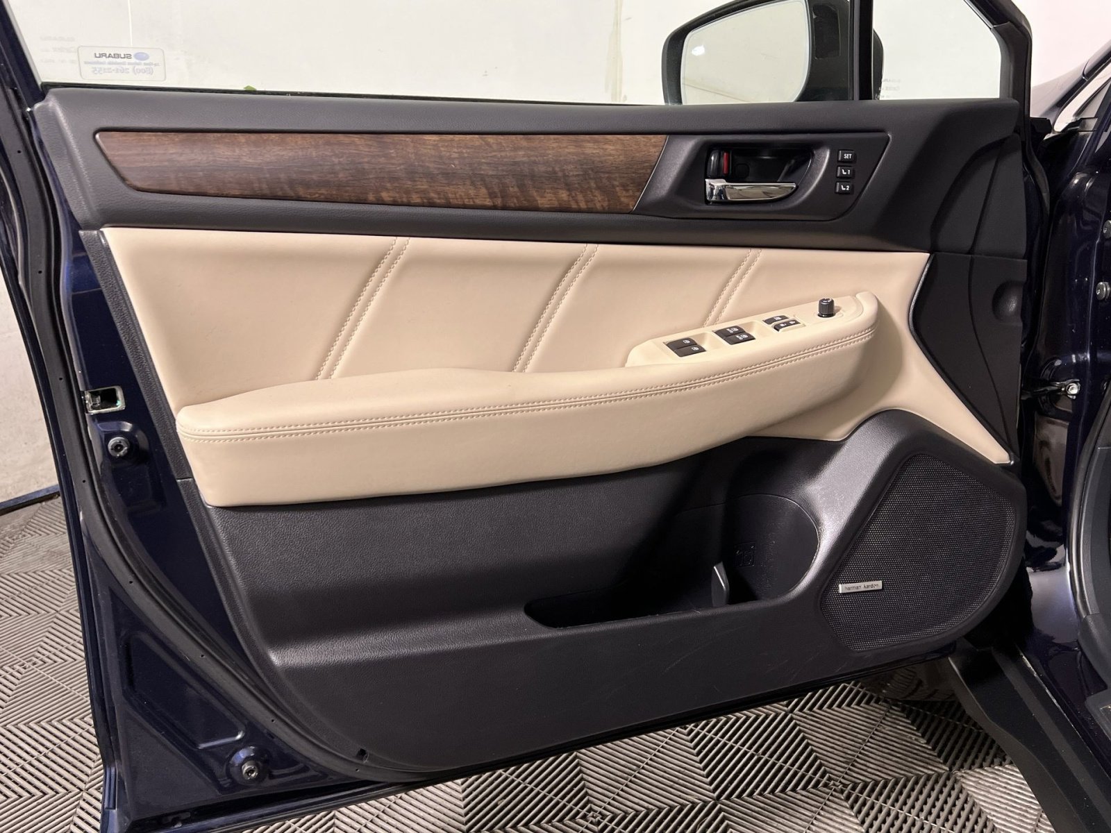 Used 2018 Subaru Outback 2.5i Limited image 14