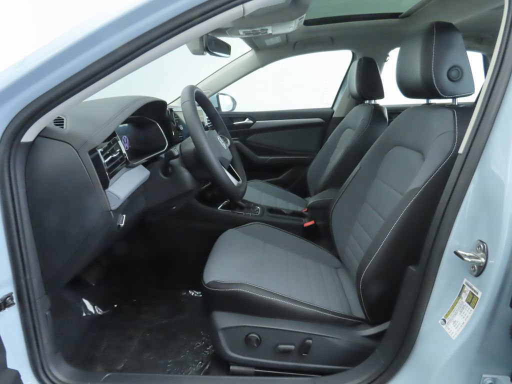 New 2026 Volkswagen Jetta SE image 19