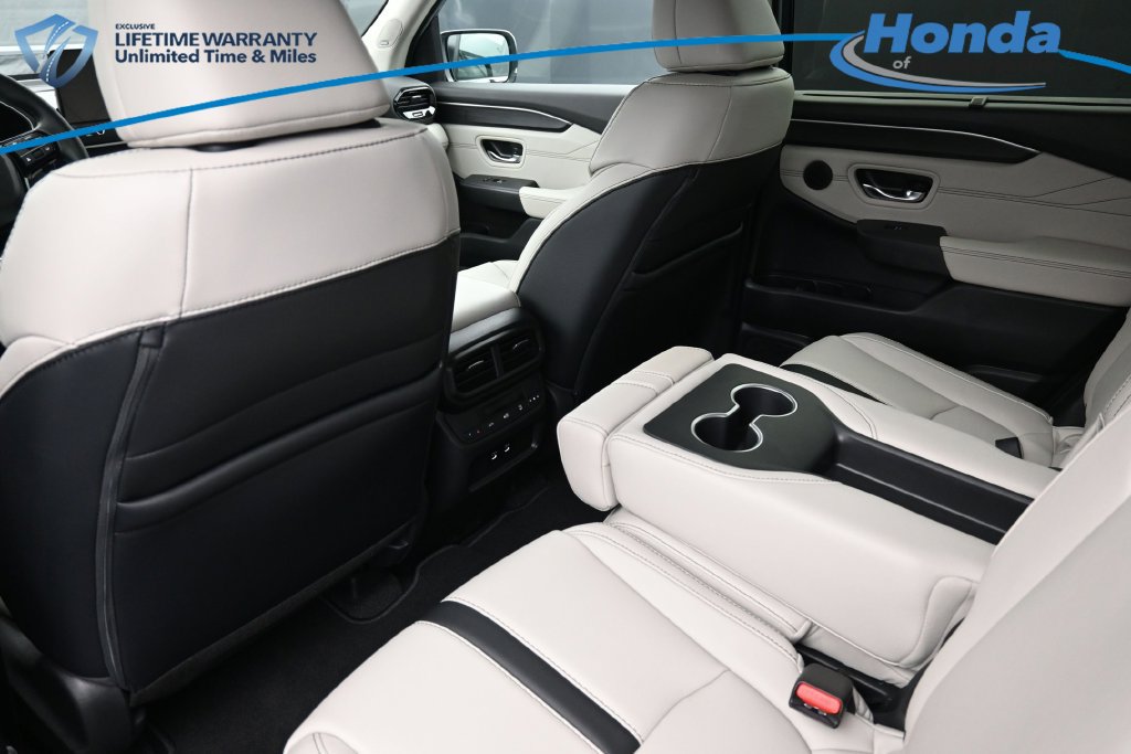 New 2026 Honda Pilot Touring image 26