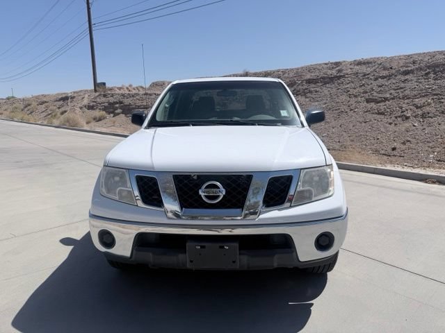 Used 2009 Nissan Frontier SE w/ SE Value Truck Pkg RWD image 2